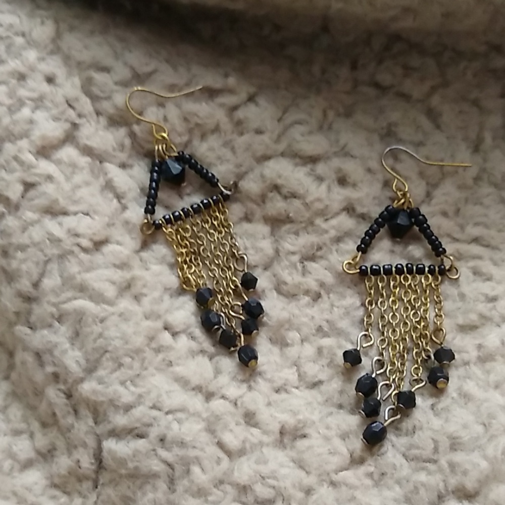 Earring bundle - Picture 6 of 7